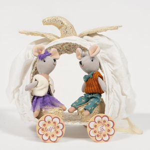LEVLOVS - Pumpkin Coach - Limited Edition