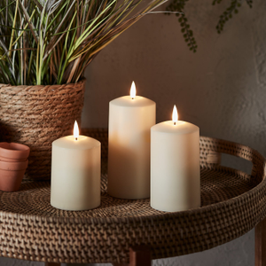 TruGlow® LED Outdoor Kerzen Trio mit Fernbedienung