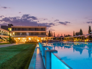 Buca Beach Club