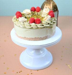 Berry Pistachio Cheesecake