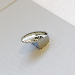Polished Chrome Contemporary Curved Oval Pull Knob Handle