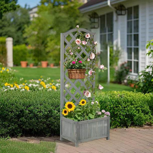Lattice-Backed Planter