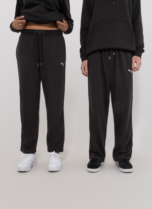 Puma Class Relaxed Pinnacle Pintuck Sweatpants