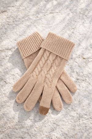 Merino Knitted Gloves - Almond