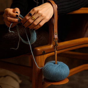 Bracelet porte pelote de laine Muud Gyrit - Whisky