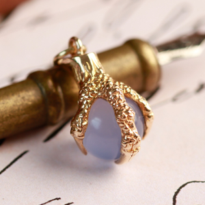 Pre-Owned Vintage 1961 9ct Yellow Gold Gemstone Ball Claw Charm