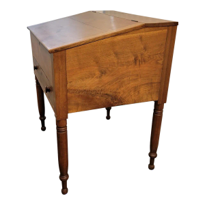 1830's Antique American Southern Slant Top Plantation Desk