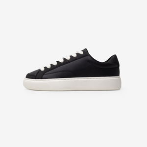 Premium Court Trainer | Black/Off White