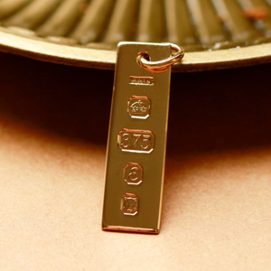 Pre-Owned Vintage 1979 9ct Yellow Gold Ingot Pendant