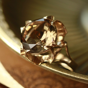 Pre-Owned Vintage 1976 9ct Yellow Gold Smokey Quartz Ring