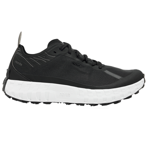 Norda Womens 001A - Core Black - Trail - AW25