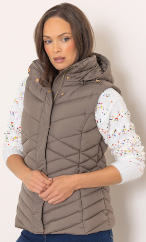 Hooded Quilted Gilet - Mid/Mocha