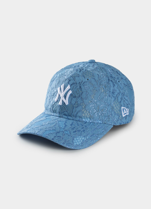 New Era MLB 9Twenty New York Yankees Lace Snapback Cap