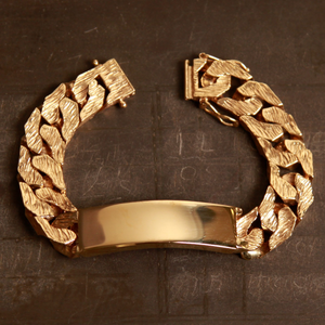 Pre-Owned Vintage 1977 9ct Heavy Barked Curb Identity Bracelet