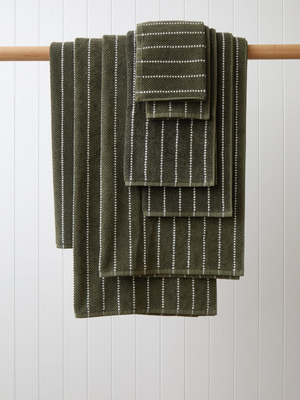Villa Towel Set in Olive