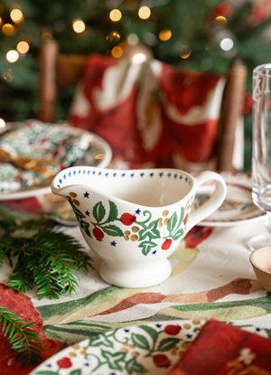 Rosehip & Ivy Gravy Jug & Stand