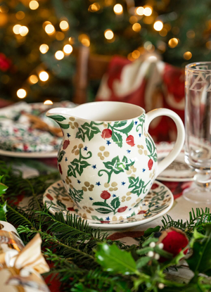 Rosehip & Ivy 1 1/2 Pint Jug