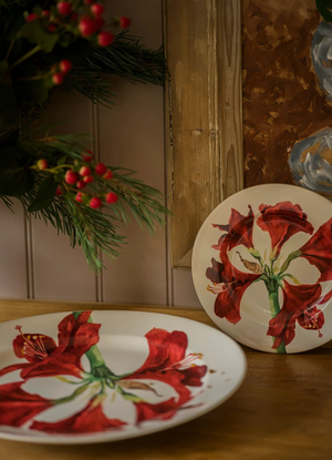 Amaryllis Medium Dinner Plate, 8.5 Inch