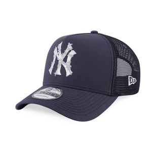 New York Yankees MLB Street Graphic Navy 9FORTY A-Frame Trucker Adjustable Cap