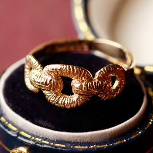 Pre--Owned Vintage 1975 9ct Gold Textured Chain Link Dress Ring