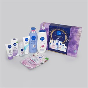 NIVEA Womens Feel Pampered Six Pack Set Multi