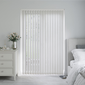 Auckland White Vertical Blinds: 1168mm x 697mm Recess