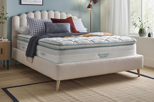 Silentnight UltraGel Cool-To-Touch 2000 Pocket Pillow Top Mattress