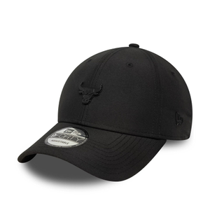 Chicago Bulls NBA Pin Black 9FORTY Adjustable Cap