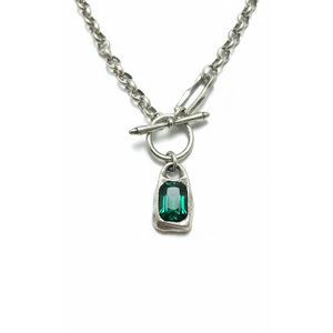 Esmera Necklace