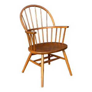 Vintage Nichols & Stone Solid Oak Sack Back Windsor Arm Chair