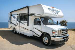 Road Bear RV Class C Motorhome W/Slide-Out (P) 26-28'