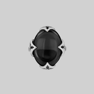 CIRCINUS. Gothic Black Onyx Ring - Silver - Silver / Large