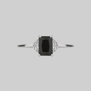 DECOR. Black Spinel Ornamental Ring - Silver - Silver / XSmall