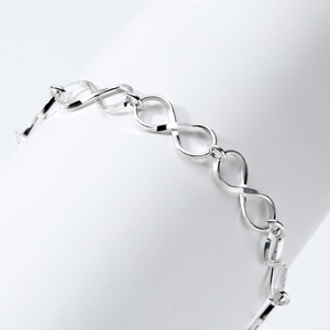Signature Silver Infinity Links Bracelet
