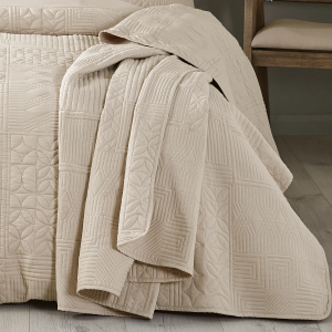 Folkstone Geo Bedspread 220x230cm - Natural