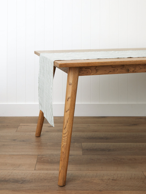 Festive Flora Table Runner