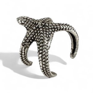 Zymera Antique Ring