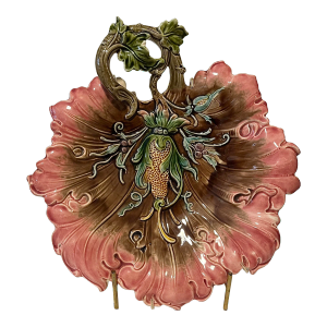 Antique Bernard Bloch Eichwald Majolica Leaf Serving Dish
