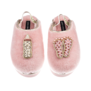 Flatform Cloud Closed Toe Slippers With New Baby Girl Brooches - Pink (M)