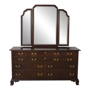 Stickley Chippendale Mahogany Bedroom Dresser
