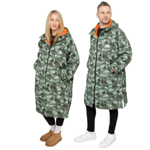 Trespass Havelock Waterproof Changing Robe - S/M / Dark Vine Camo