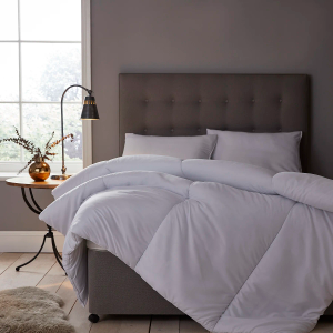Silentnight Warm and Cosy 18 Tog Duvet King Size 220x230cm