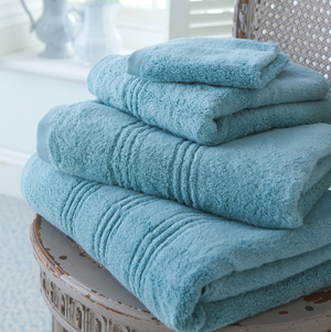 Supersoft Zero Twist Bath Towel Duck Egg 70x135cm