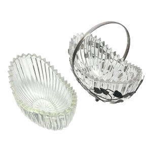 1940s English Silverplate Openwork Leaf Motif Basket Serving Bowl & Glass Inserts- 3 Pieces