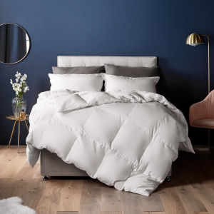Silentnight Luxury Collection Feather & Down 10.5 Tog Double 200x200cm