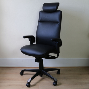 HAG Tribute 9031 Executive Chair, Black Leather w/ Black Frame - Showroom Model