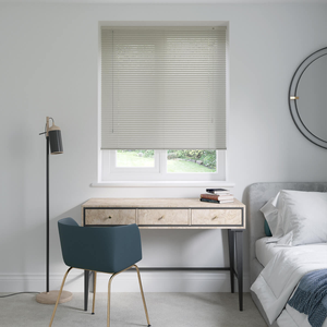 Ultimate Mist Grey Venetian Blinds 25mm: 1770mm x 1025mm Recess
