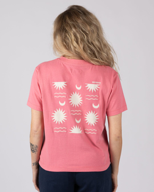 Equinox Womens Boxy T-Shirt in Pink