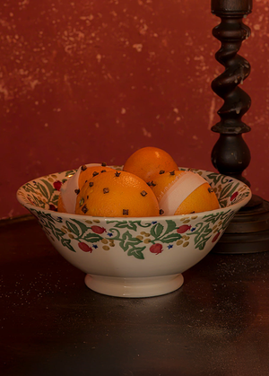 Seconds Rosehip & Ivy Medium Serving Bowl