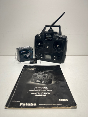 Futaba 3GR 2.4GHZ 3CH Transmitter with R603FF 2.4GHz Receiver